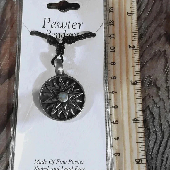 Thailand Antique Silver Arizona Turquoise Aztec Sun Fine Pewter Pendant Necklace - Picture 7 of 7